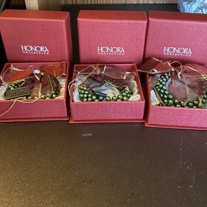 Genuine Honora Freshwater Pearl Christmas ornaments (set of 3)